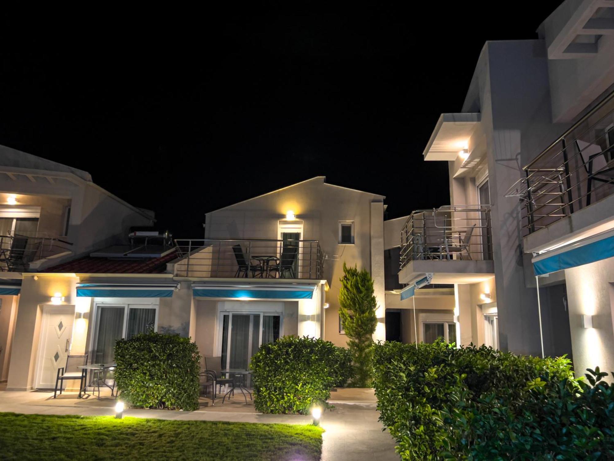 Yalos Beach Maisonettes Skála Sotíros Eksteriør billede