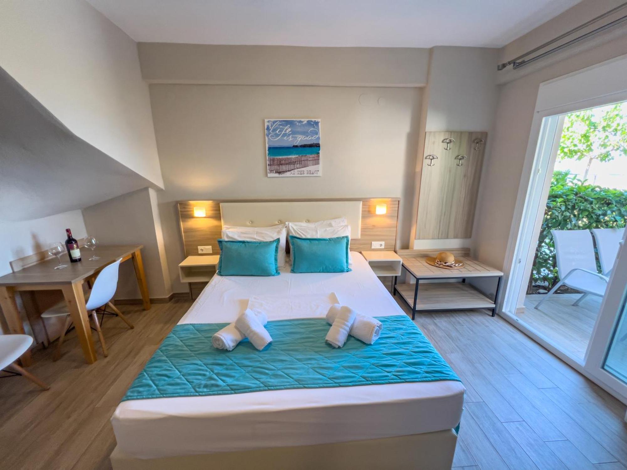 Yalos Beach Maisonettes Skála Sotíros Eksteriør billede