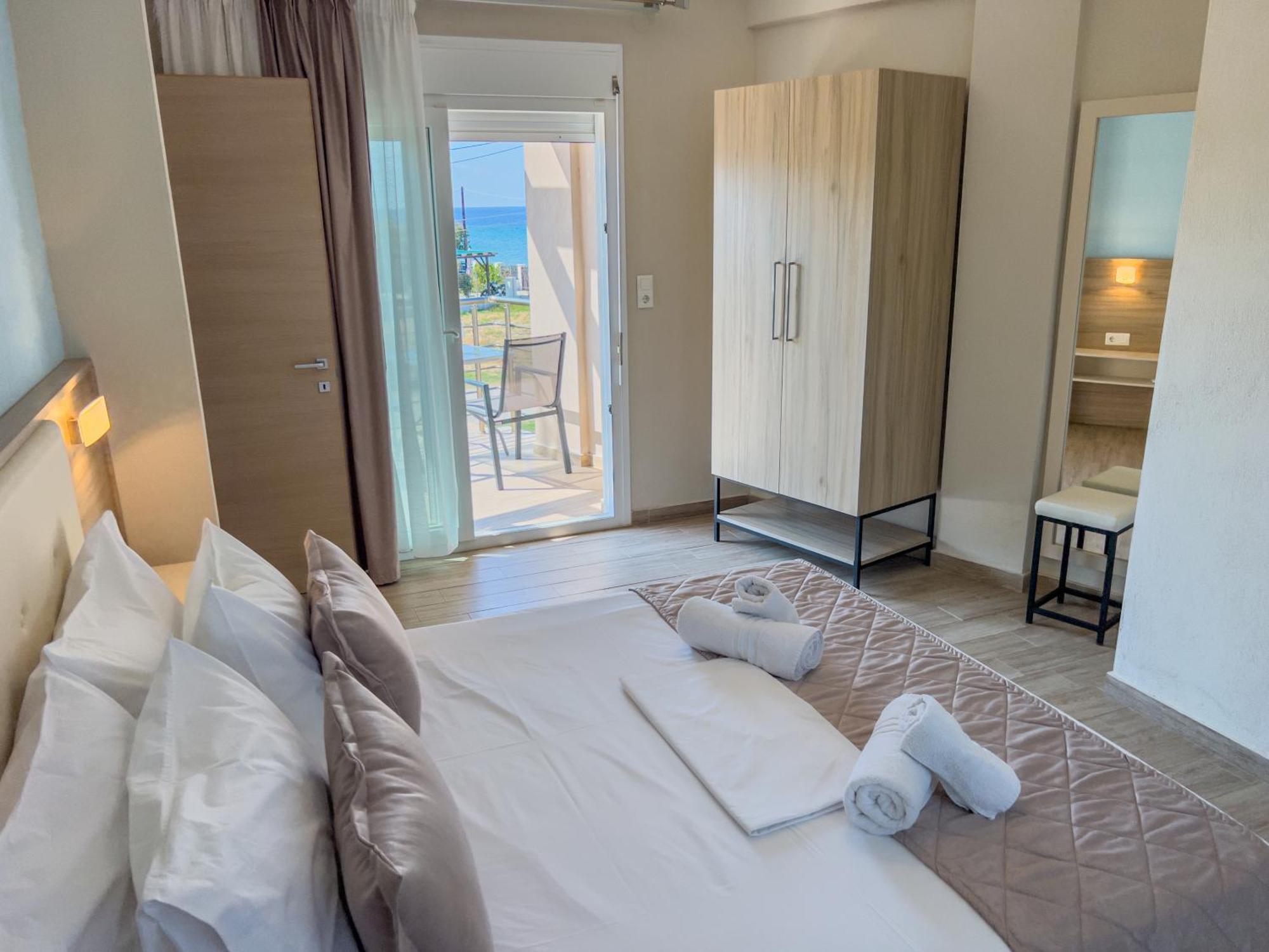 Yalos Beach Maisonettes Skála Sotíros Eksteriør billede