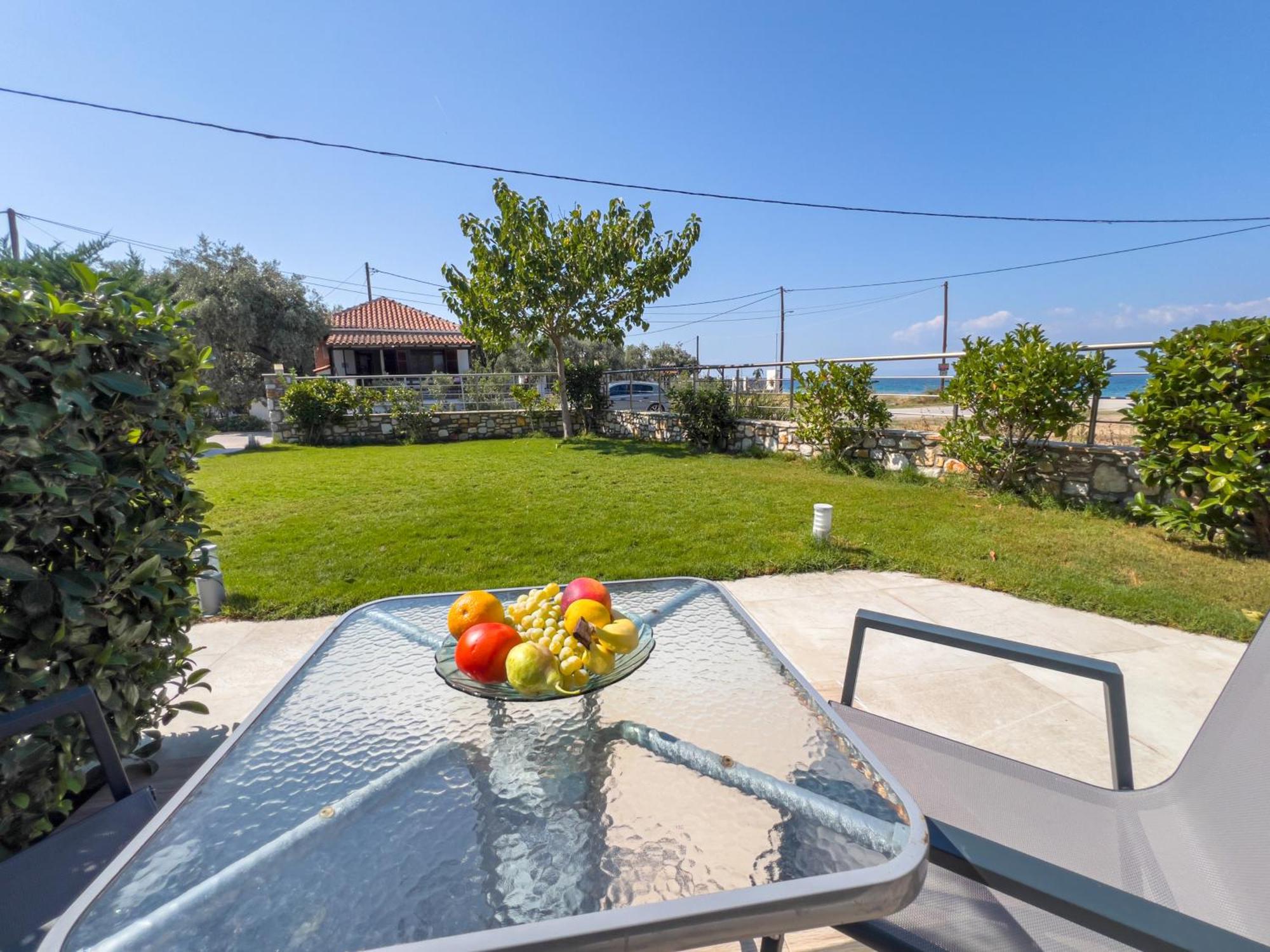 Yalos Beach Maisonettes Skála Sotíros Eksteriør billede