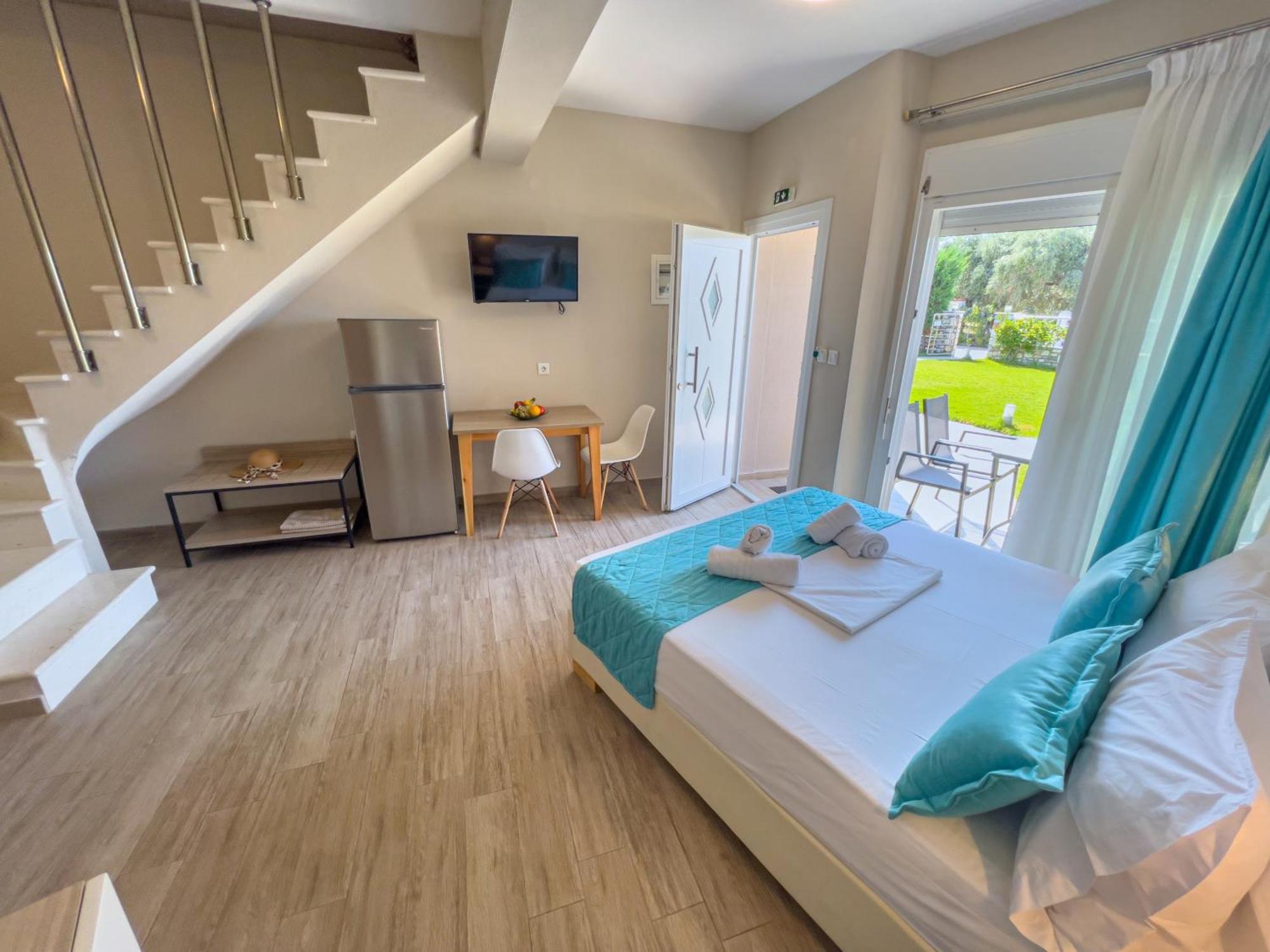 Yalos Beach Maisonettes Skála Sotíros Eksteriør billede